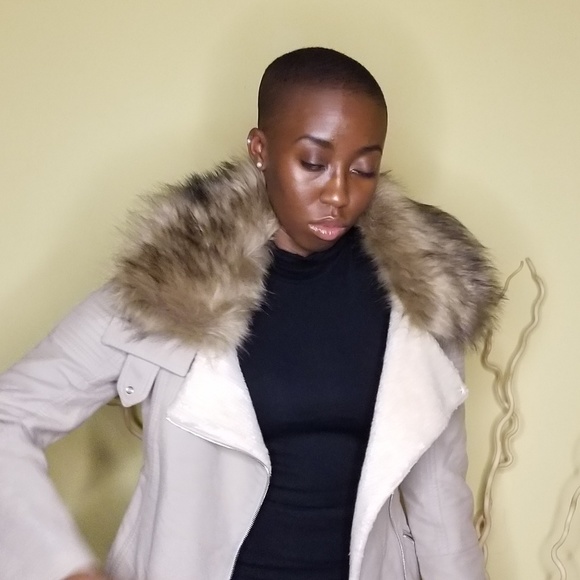 Meet your Posher, Ashley - Picture 1 of 3